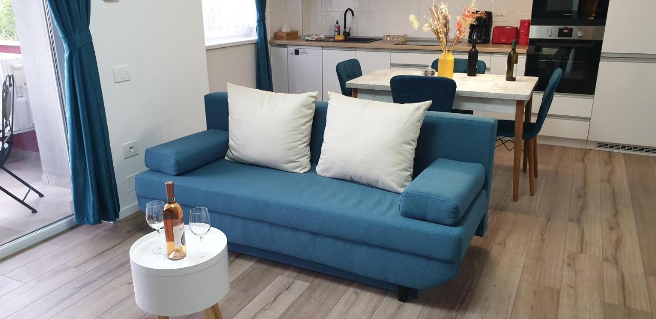 Iosia Apartment 203 Oradea Εξωτερικό φωτογραφία