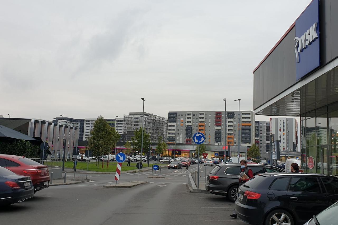 Iosia Apartment 203 Oradea Εξωτερικό φωτογραφία