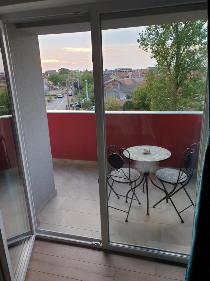 Iosia Apartment 203 Oradea Εξωτερικό φωτογραφία