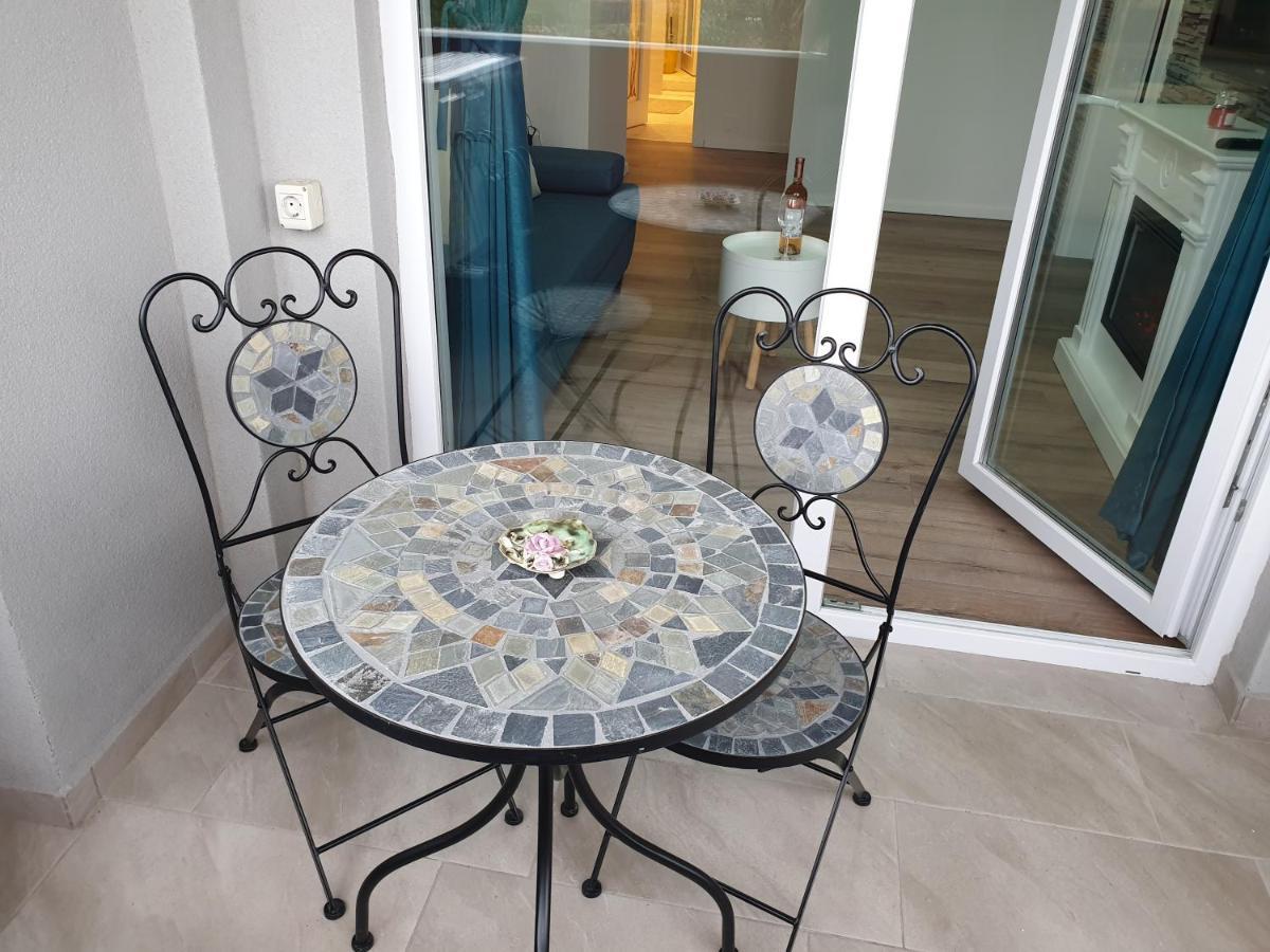 Iosia Apartment 203 Oradea Εξωτερικό φωτογραφία